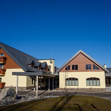 Liptovský Mikuláš Hotel Demaenova **** מראה חיצוני תמונה